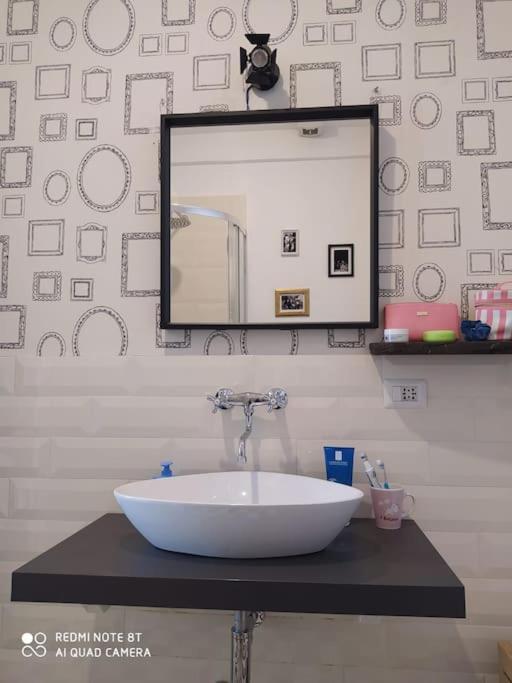 Vanity Apartment - 4 Bedrooms With 4 Bathrooms - Ac & Wifi Рим Экстерьер фото