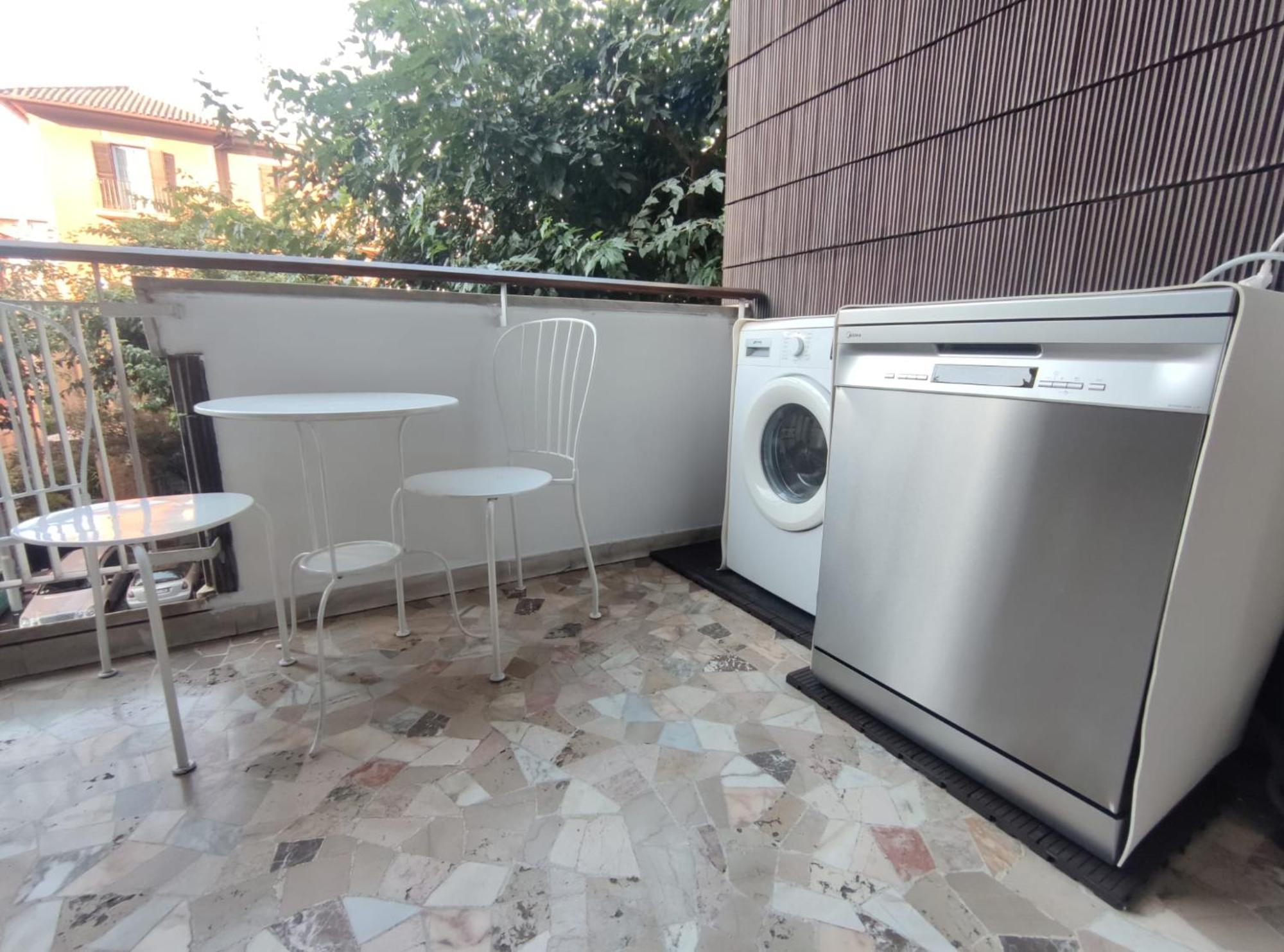Vanity Apartment - 4 Bedrooms With 4 Bathrooms - Ac & Wifi Рим Экстерьер фото